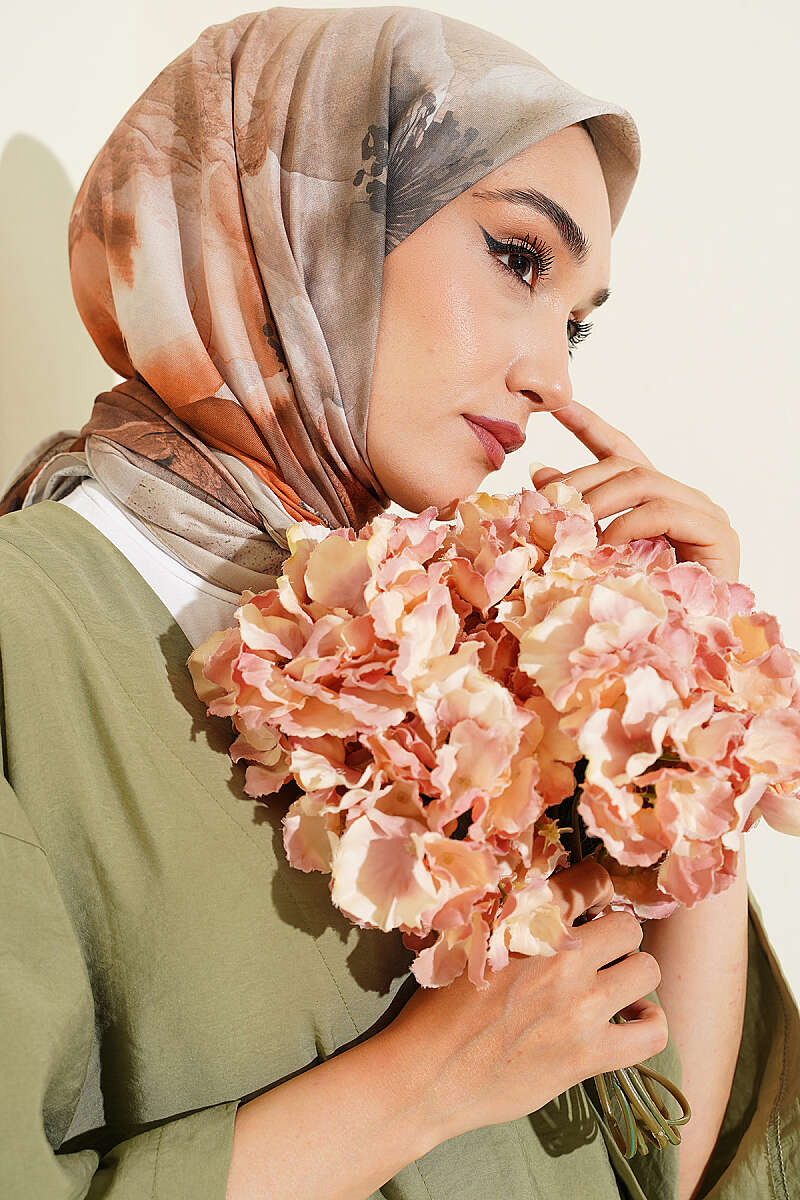 Flower Print Scarf, 120 cm - Almond Green
