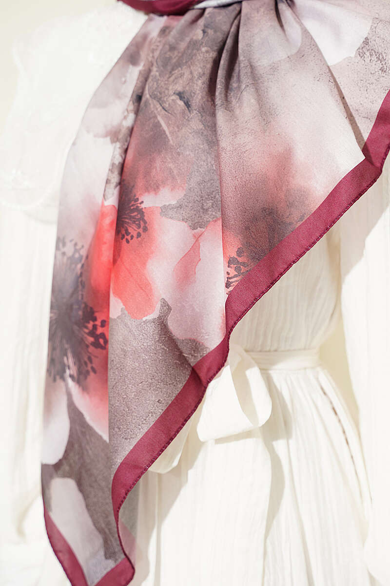 Flower Print Scarf, 120 cm - Plum