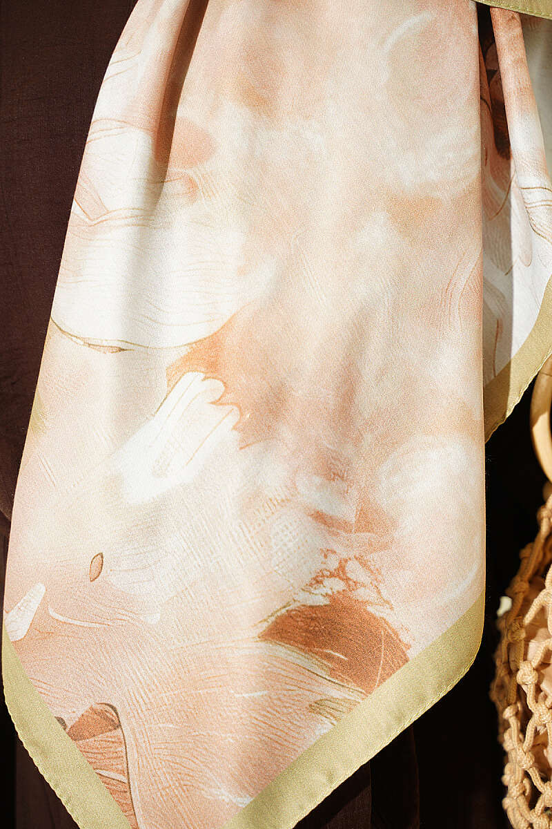Pastel Flora Scarf, 120 cm - Almond Green