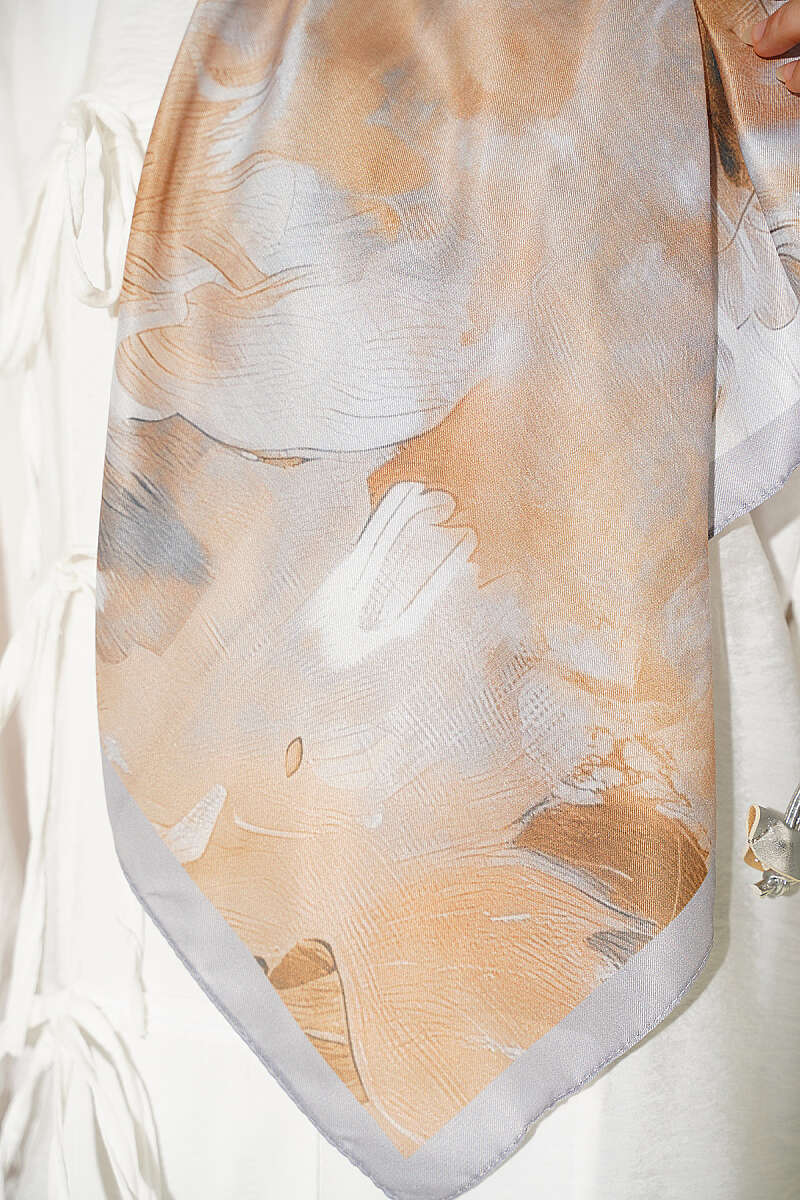 Pastel Flora Scarf, 120 cm - Grey