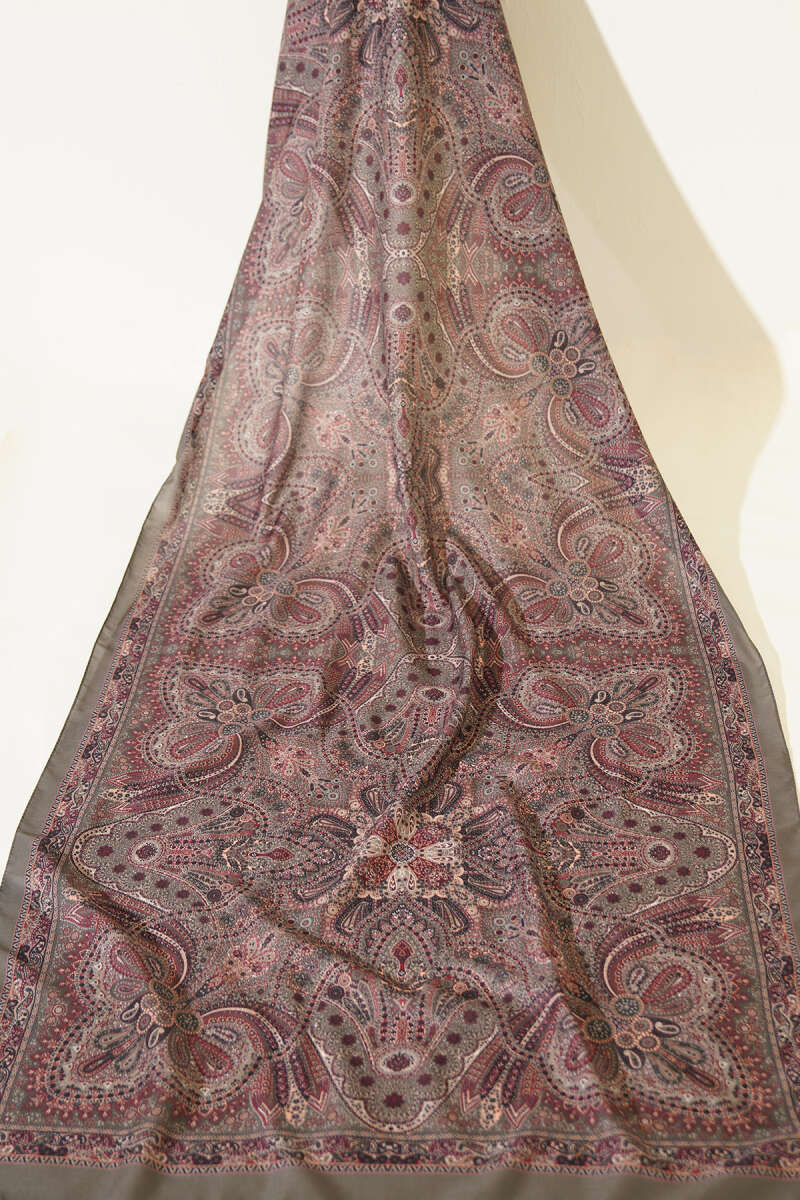 3-Piece Ethnic Motif Shawl Set - Multicolour