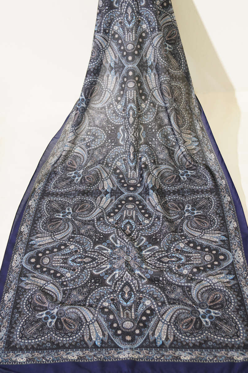 3-Piece Ethnic Motif Shawl Set - Multicolour