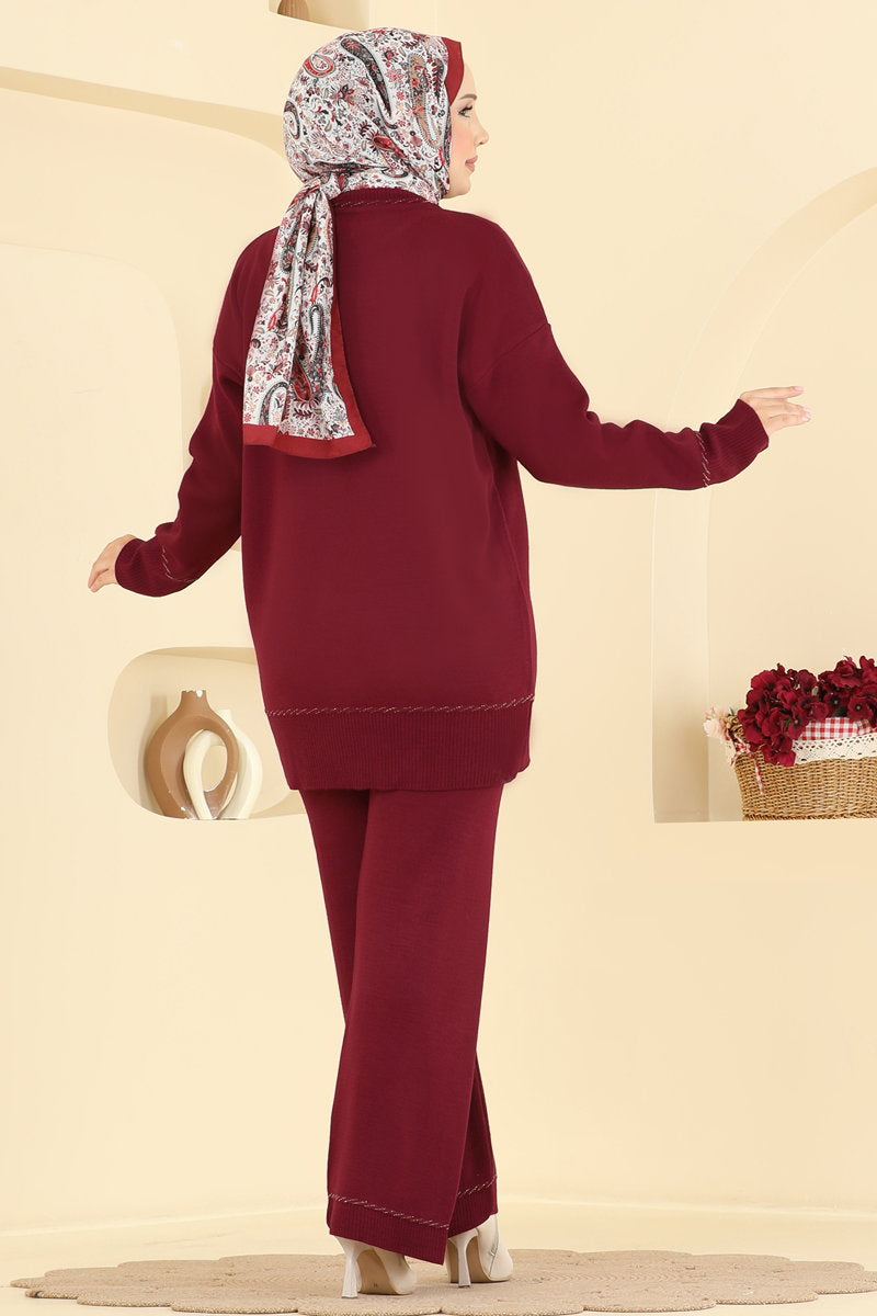 Knit Set with Decorative Pockets - Burgundy
