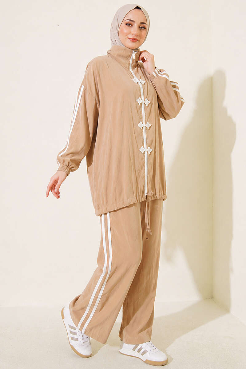 Zip-Up Two-Piece Set with Appliqué - Beige