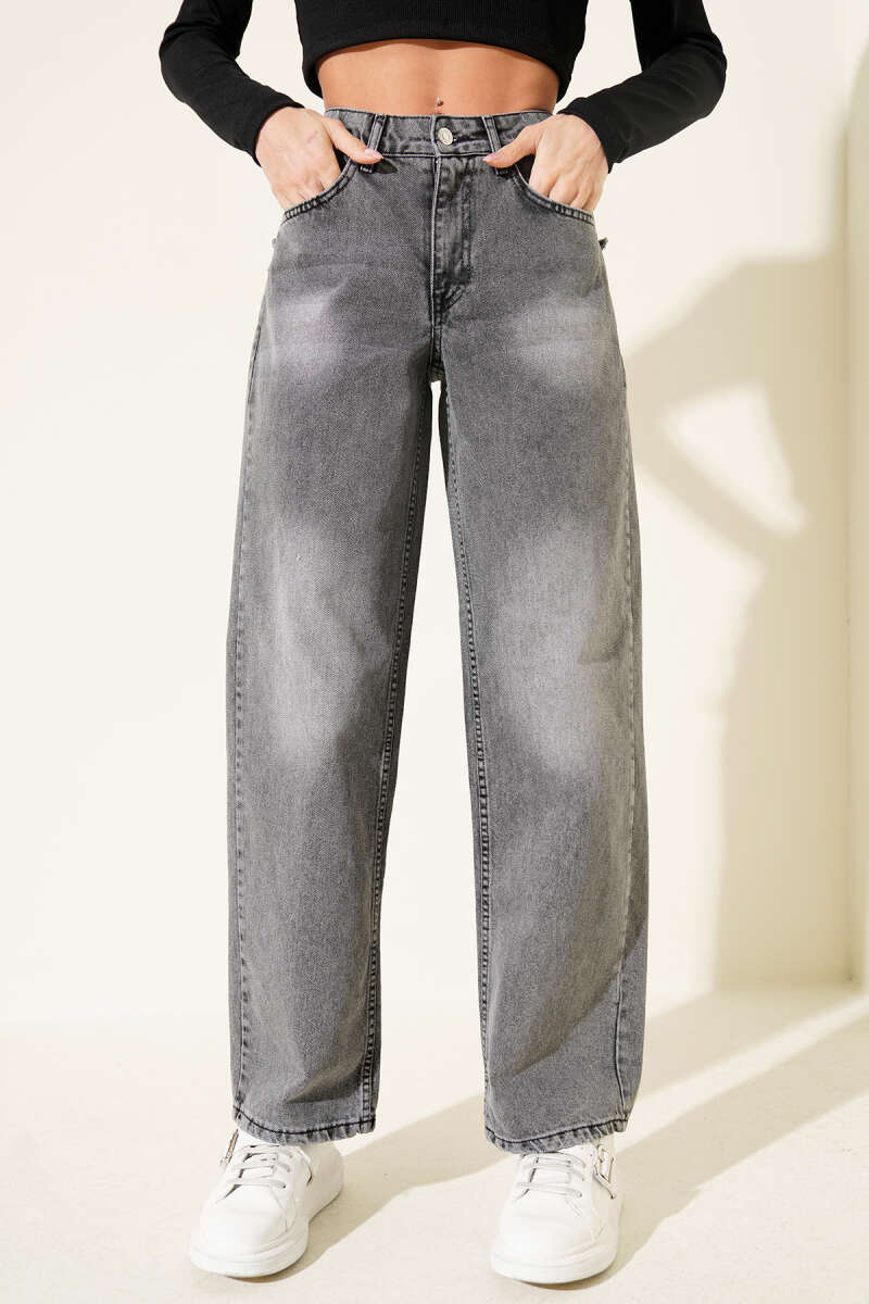 Jeans with Tasselled Back Pockets - Smoke Grey