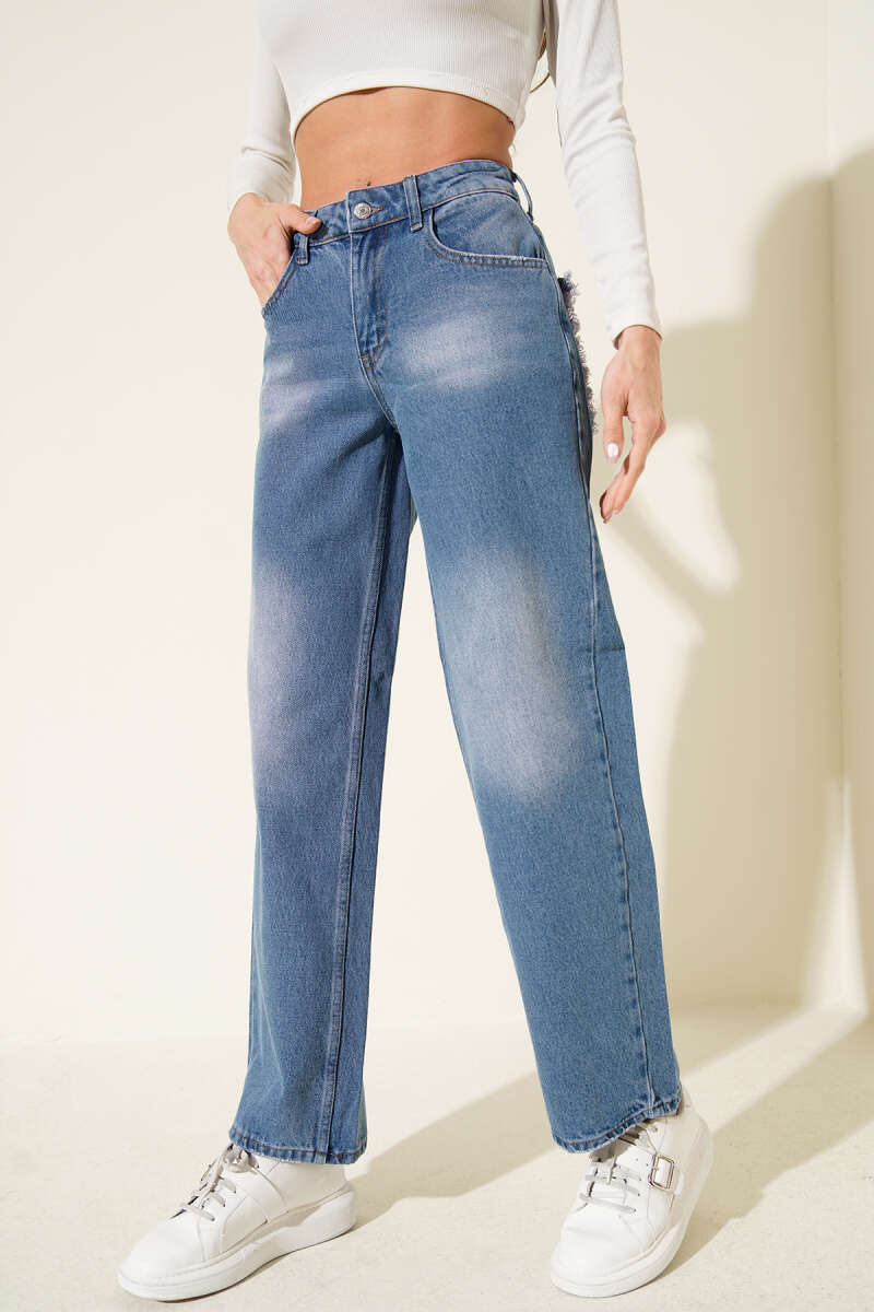 Jeans with Tasselled Back Pockets - Classic Denim