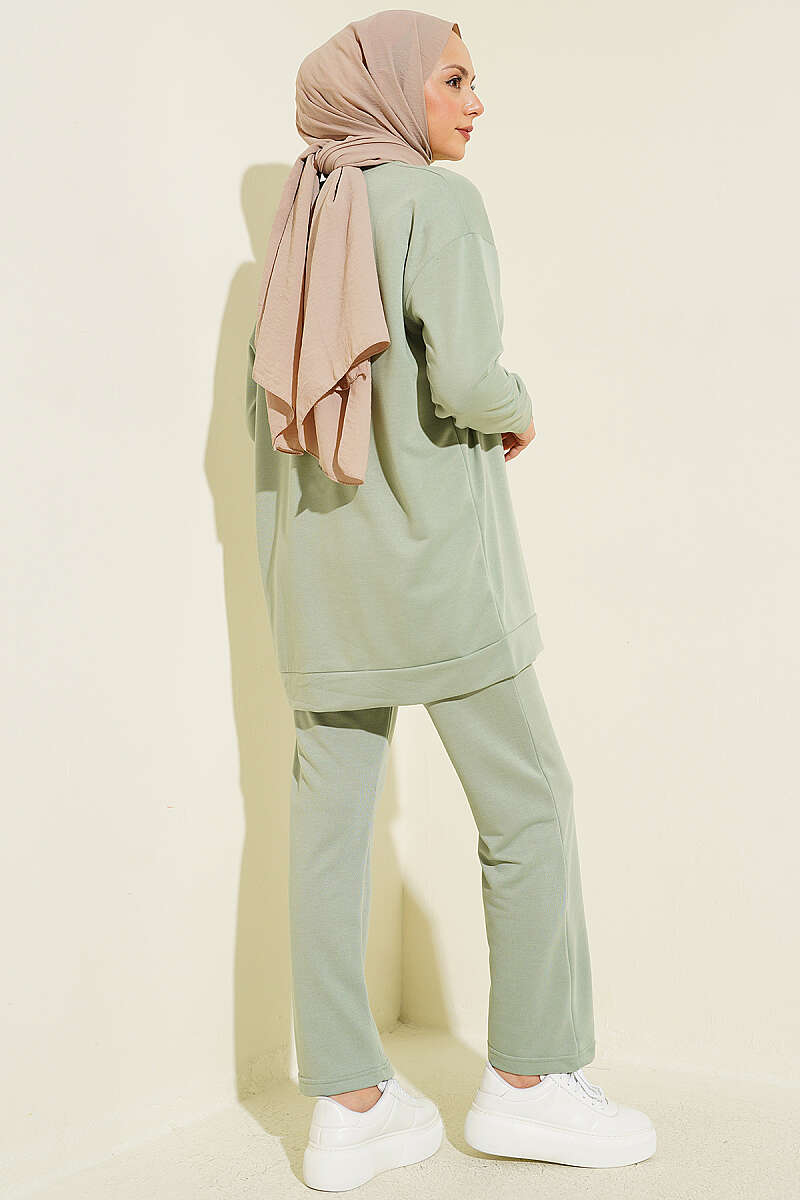 Basic Two-Piece Set with Emblem - Almond Green