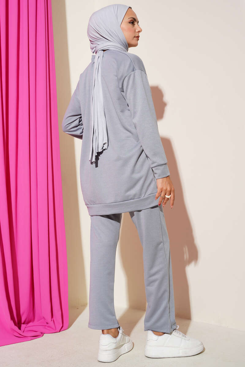 Basic Two-Piece Set with Emblem - Grey