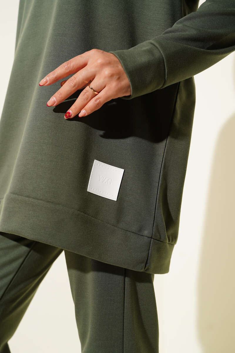 Basic Two-Piece Set with Emblem - Khaki