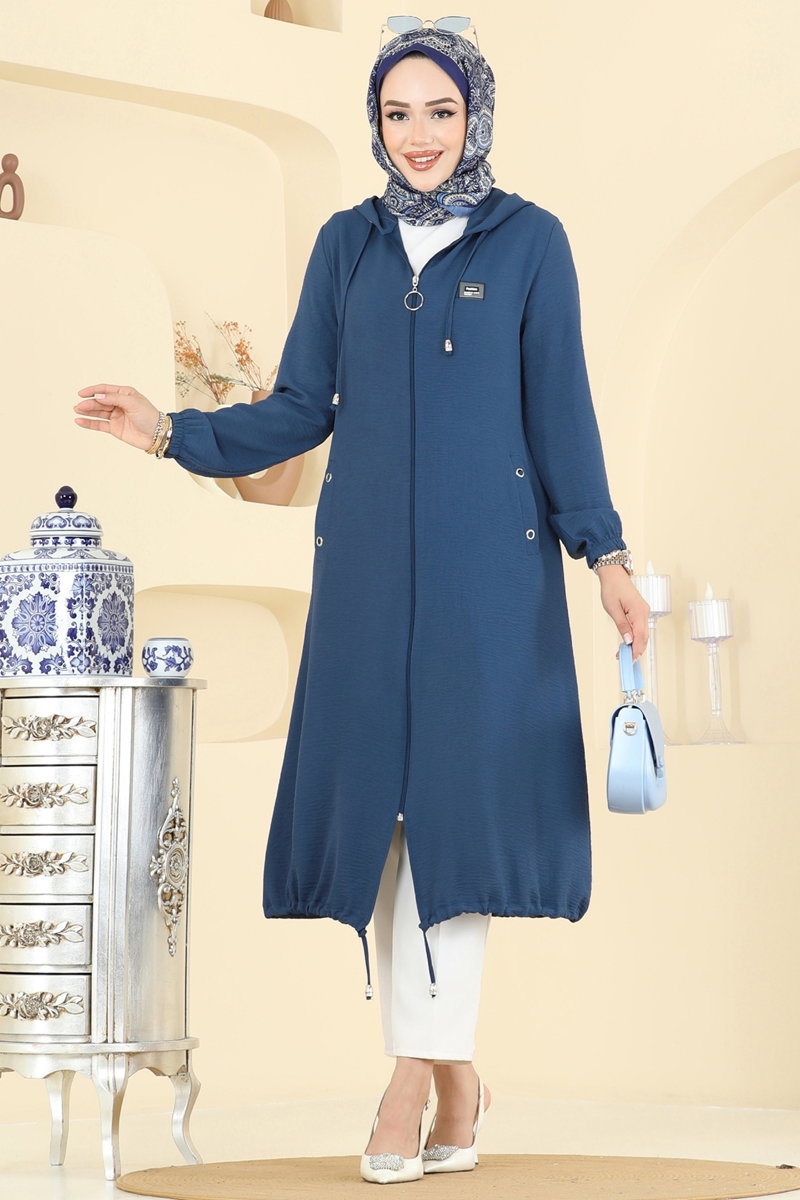 Relaxed Aerobin Cape Coat with Emblem - Light Indigo