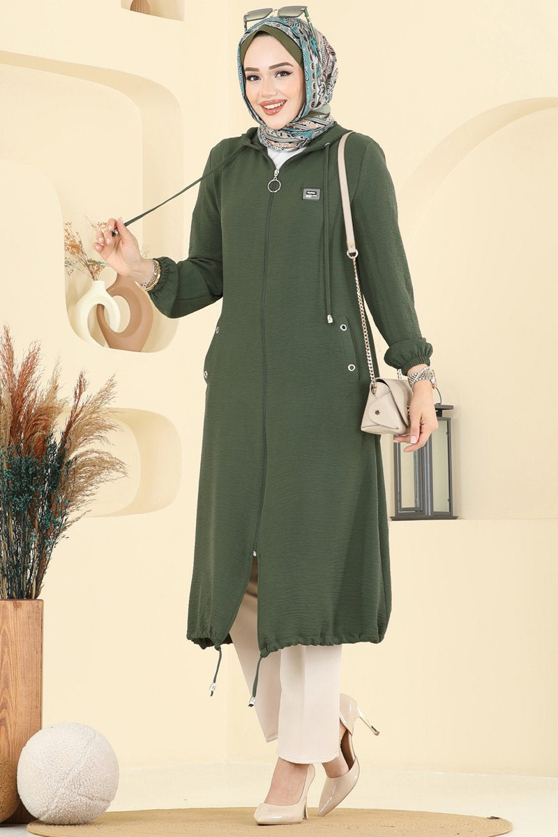 Relaxed Aerobin Cape Coat with Emblem - Khaki