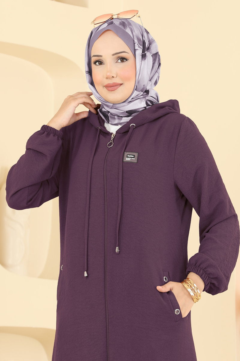 Relaxed Aerobin Cape Coat with Emblem - Plum