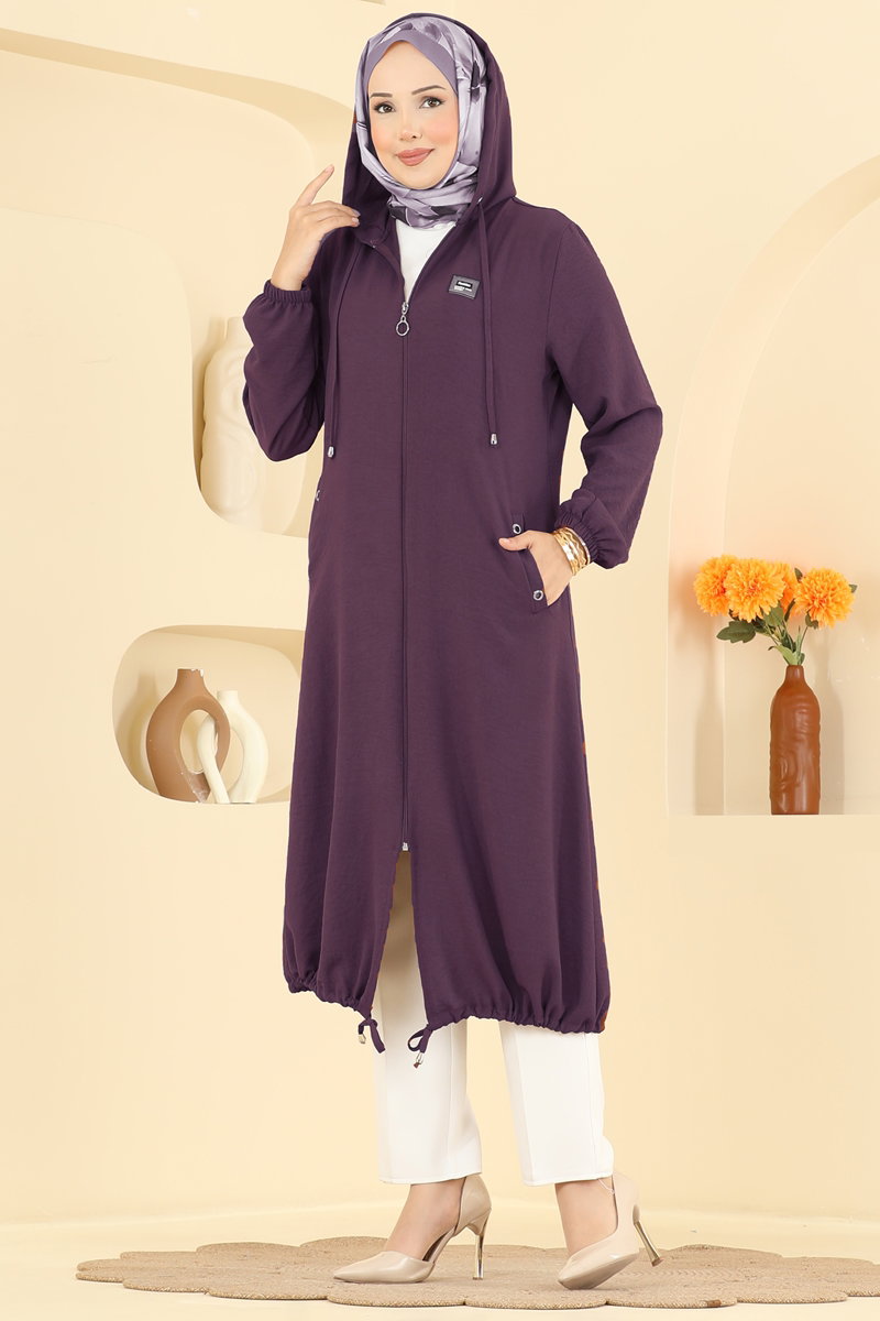 Relaxed Aerobin Cape Coat with Emblem - Plum