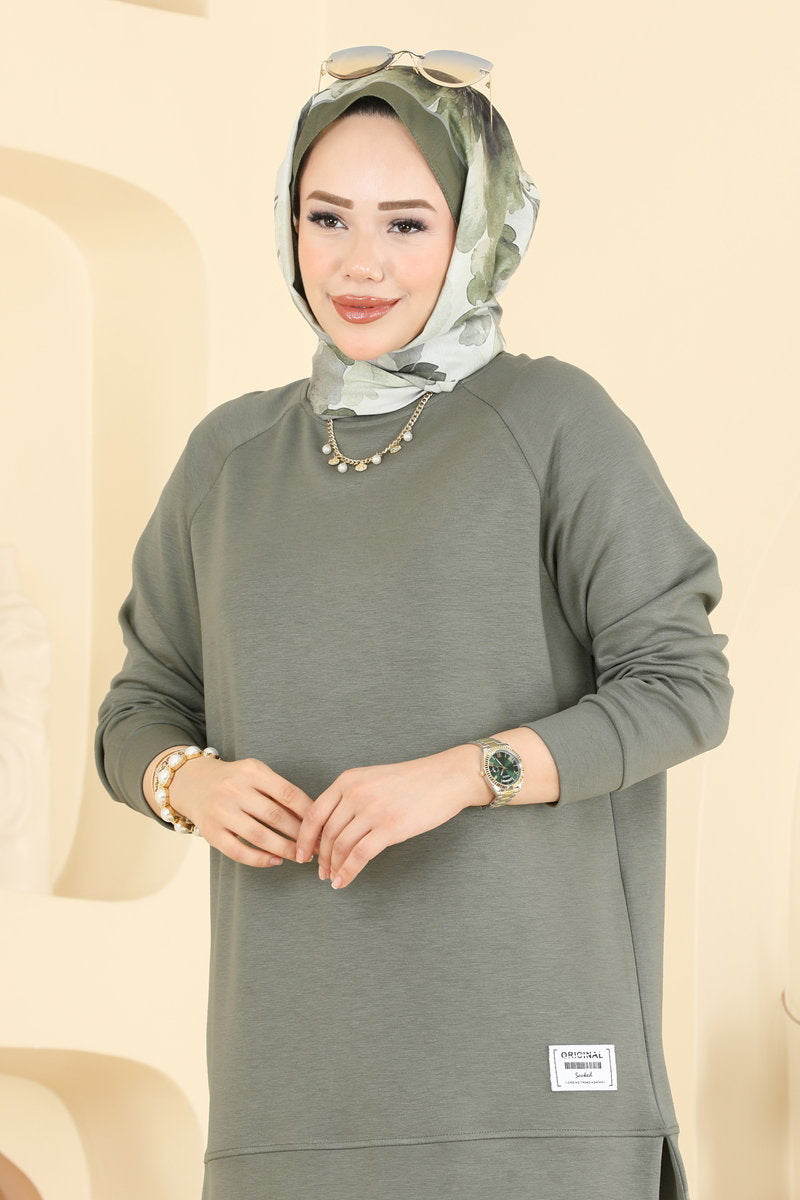 Relaxed Modal Tunic with Emblem - Almond Green