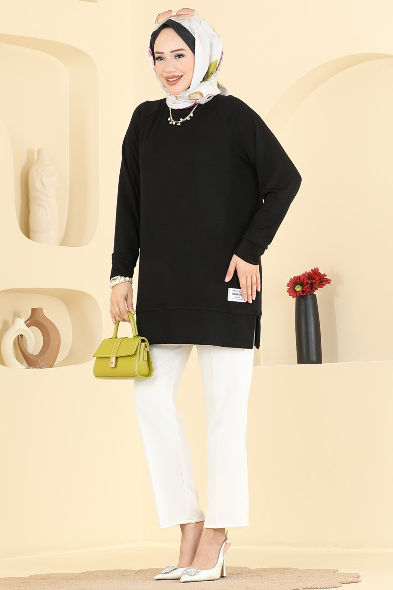 Relaxed Modal Tunic with Emblem - Black