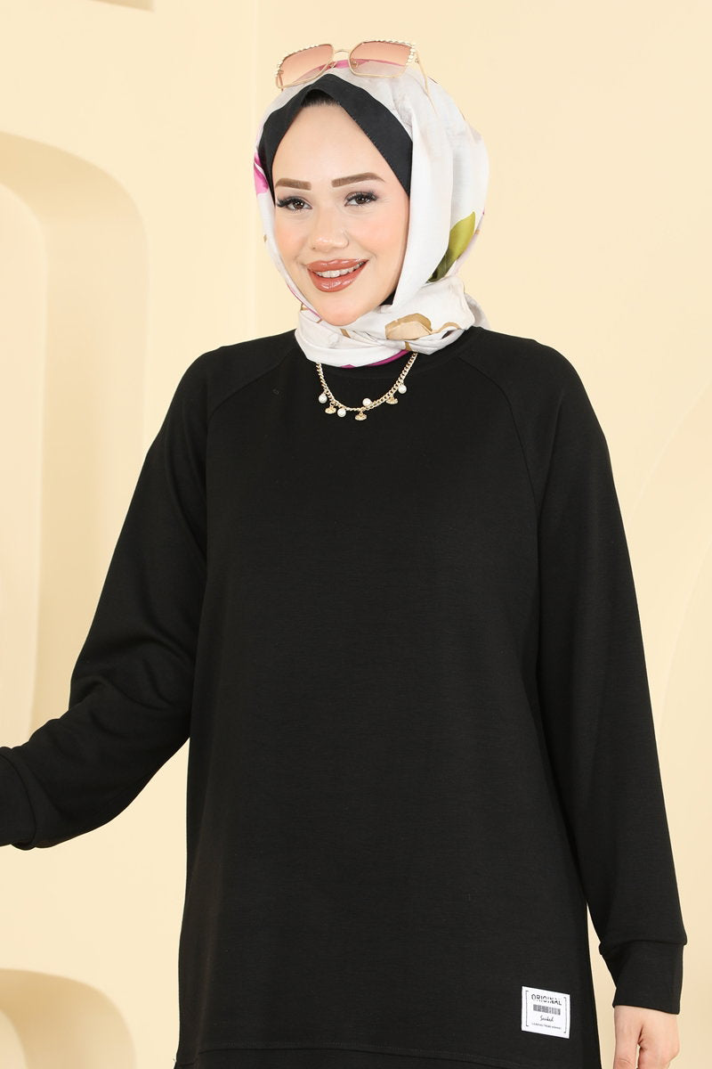 Relaxed Modal Tunic with Emblem - Black