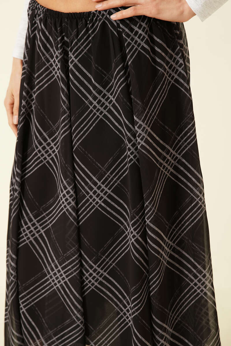 Asymmetric Plaid Midi Skirt with Elastic Waist - Black