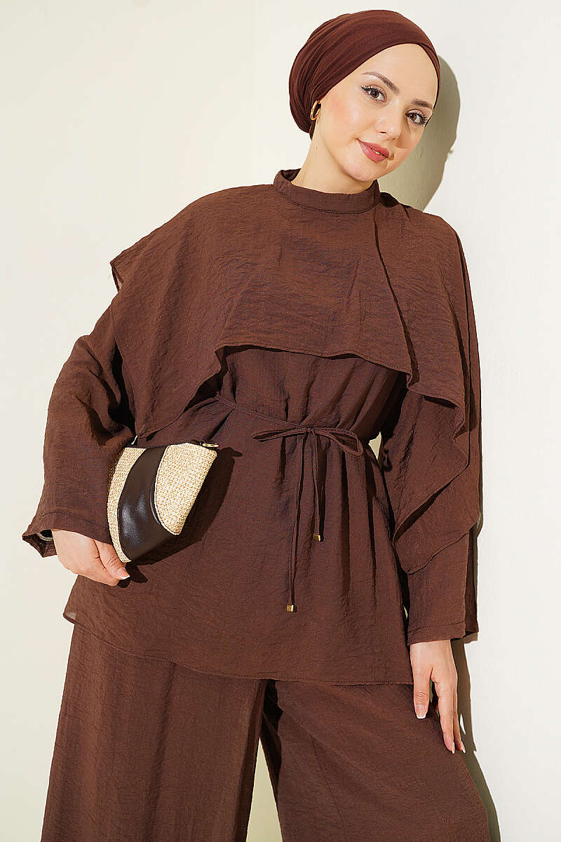 Two-Piece Set with Asymmetric Shoulder Cape - Brown
