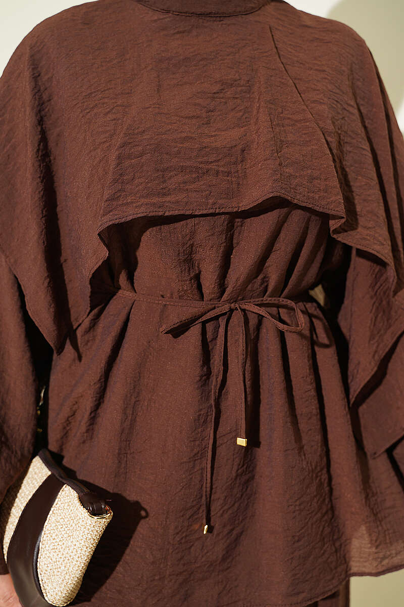 Two-Piece Set with Asymmetric Shoulder Cape - Brown