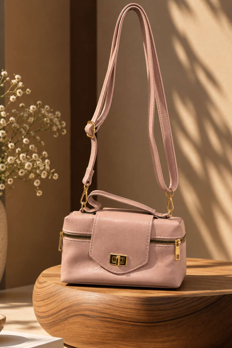 Box Crossbody Bag - Powder