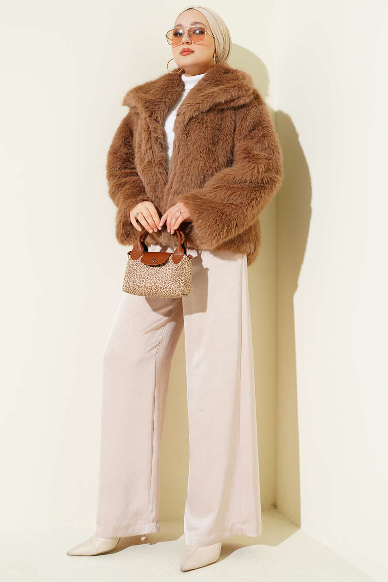 Lined Lolita Faux Fur Coat - Latte