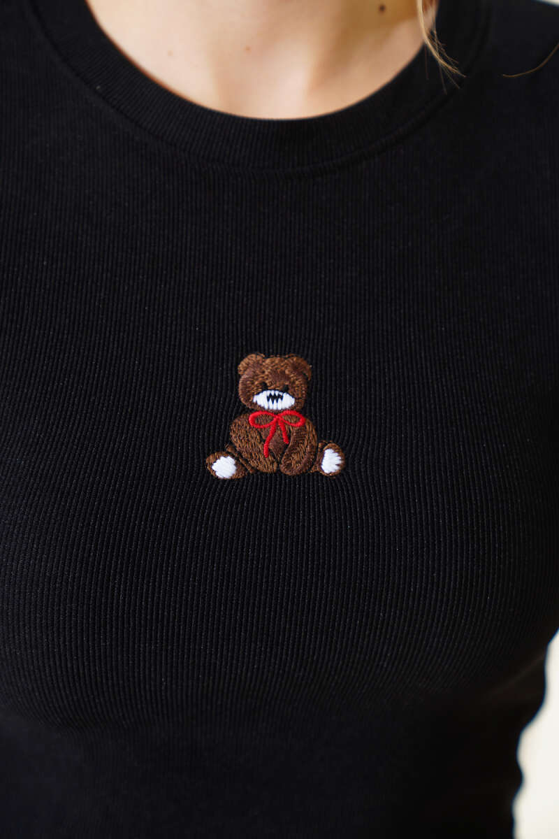 Short-Sleeve Teddy Embroidered Crop Top - Black