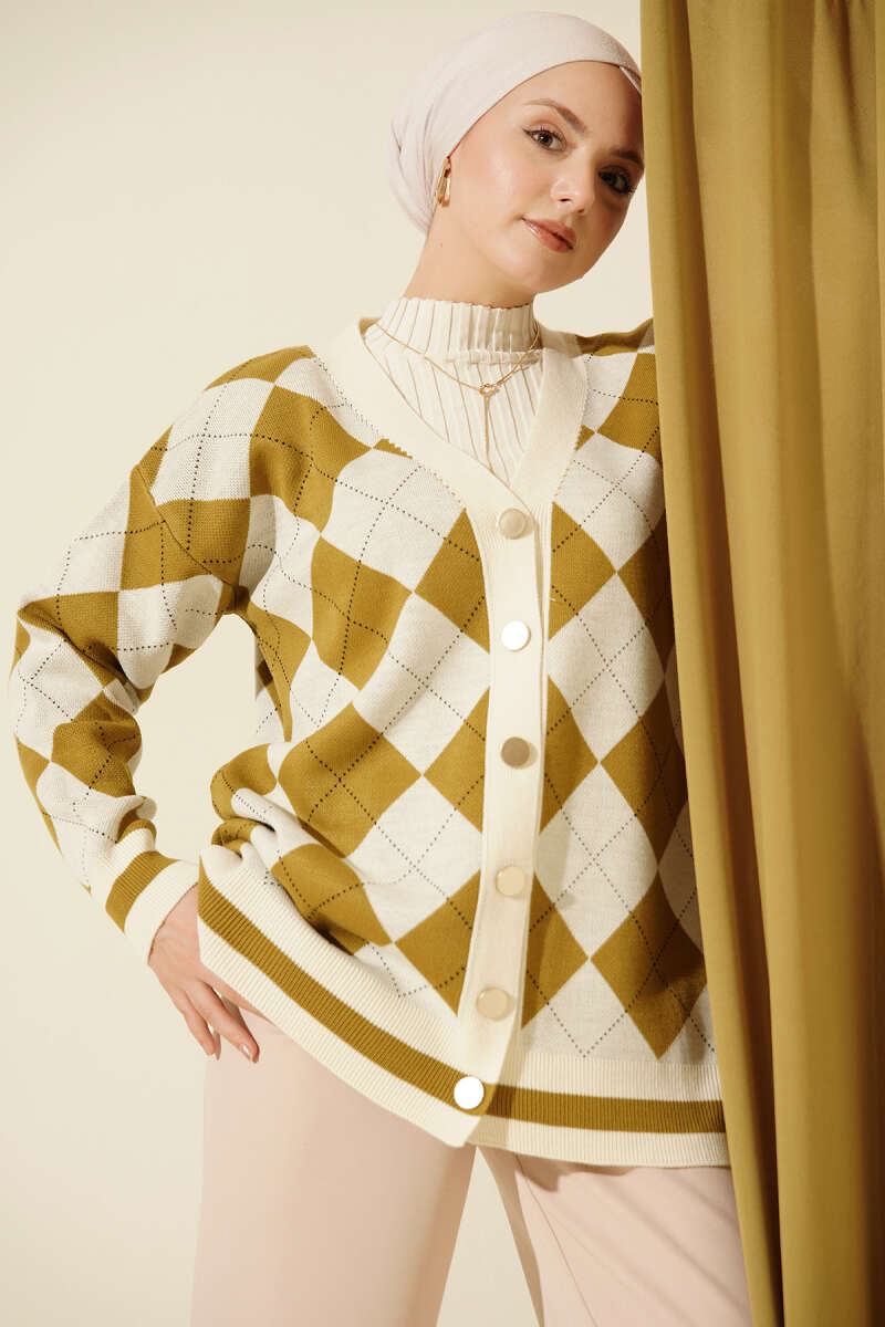 Diamond-Pattern Button Knit Cardigan - Ecru