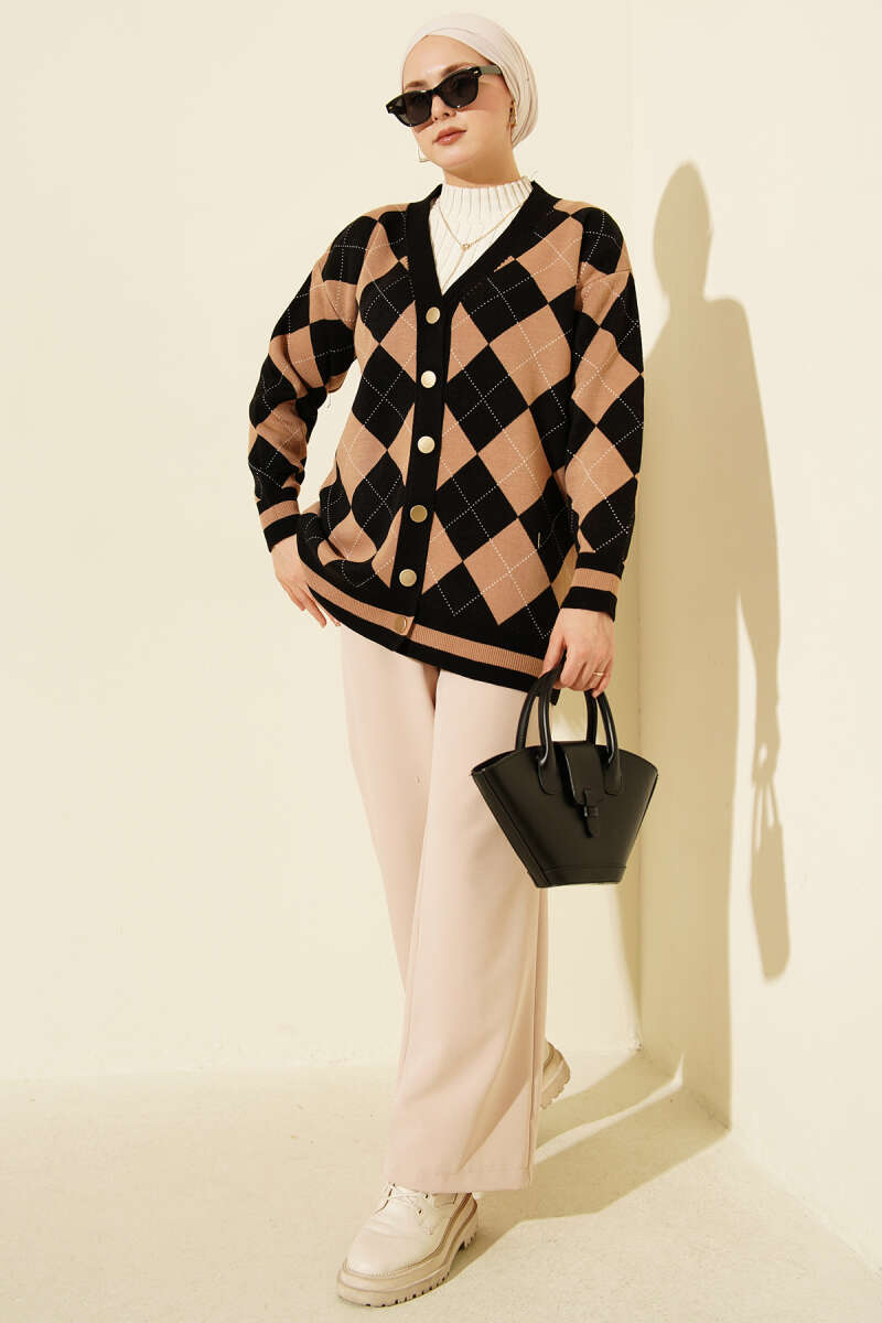 Diamond-Pattern Button Knit Cardigan - Black