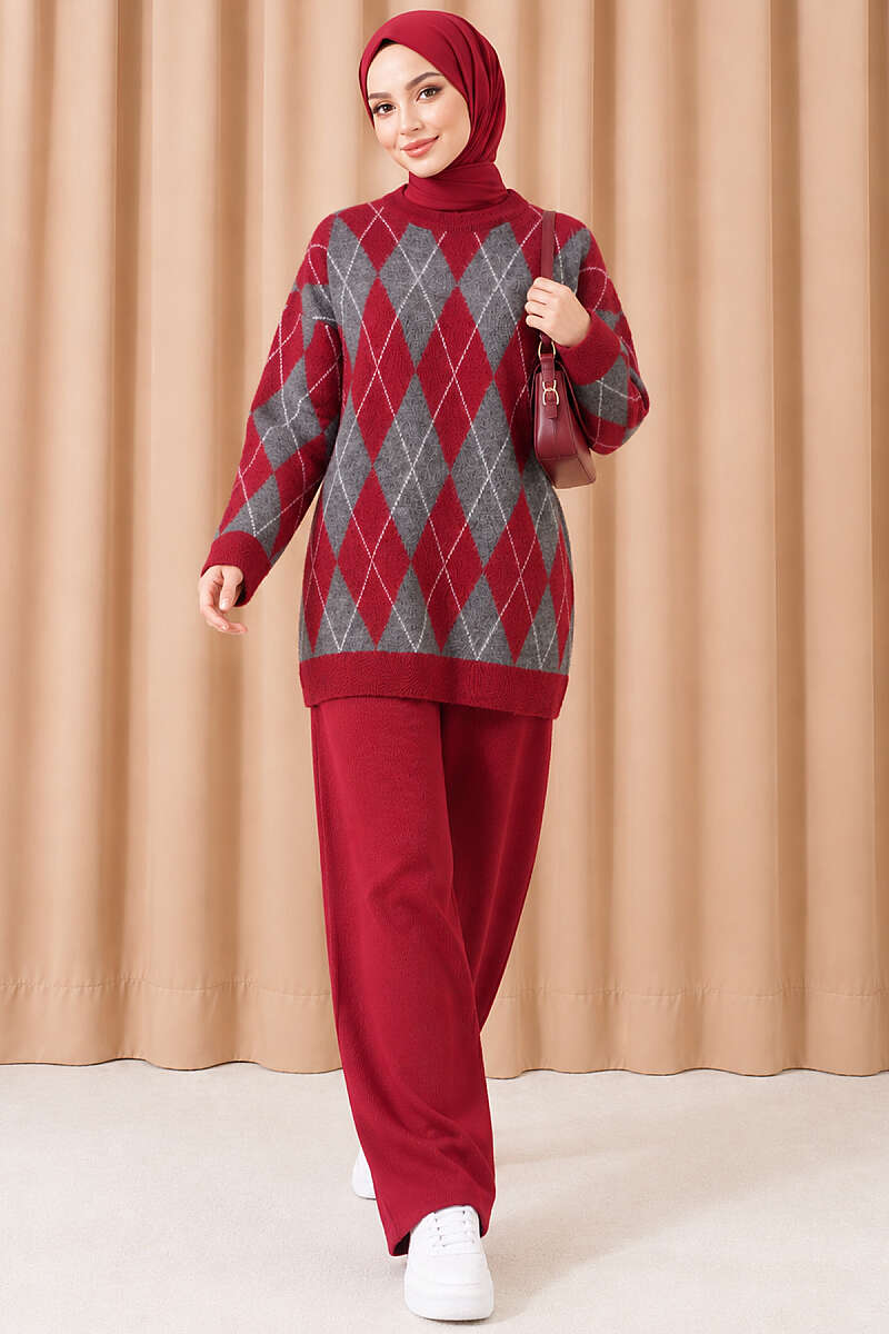 Diamond-Pattern Knit Two-Piece Set - Burgundy