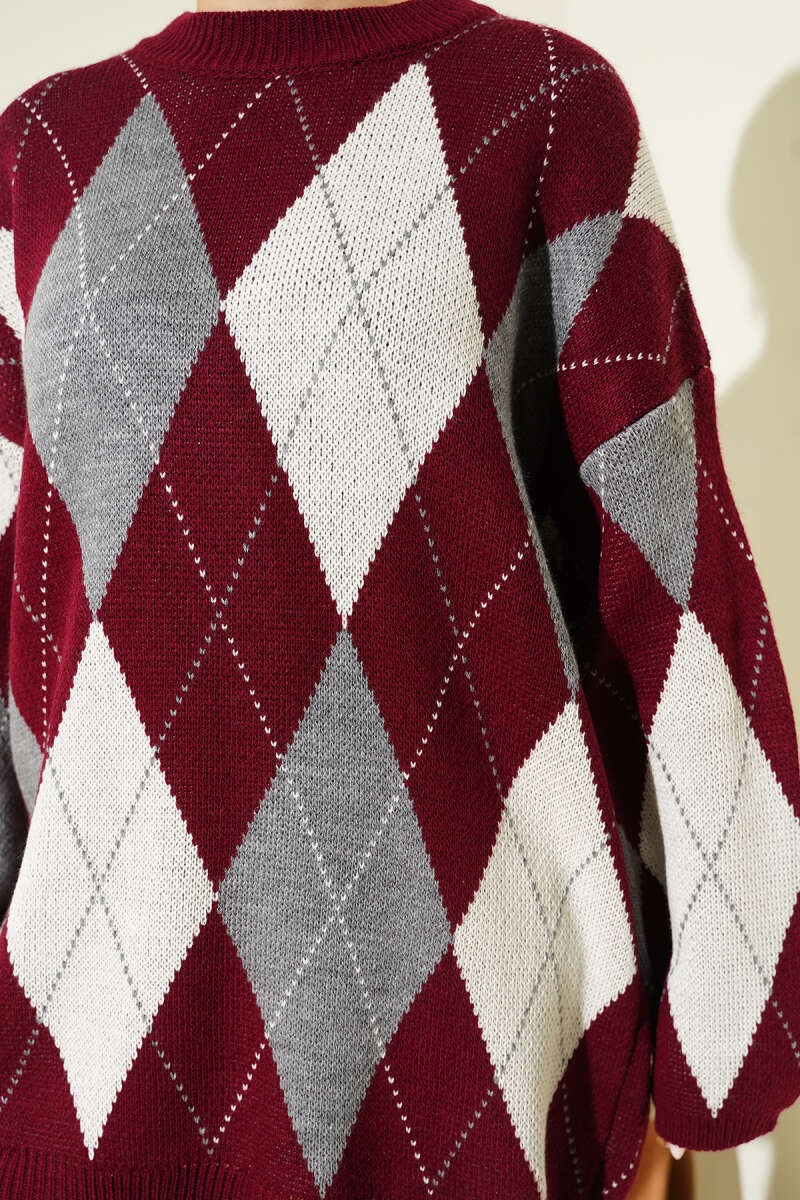 Diamond-Pattern Knit Tunic - Burgundy