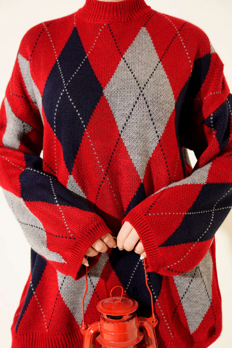 Diamond-Pattern Knit Tunic - Red