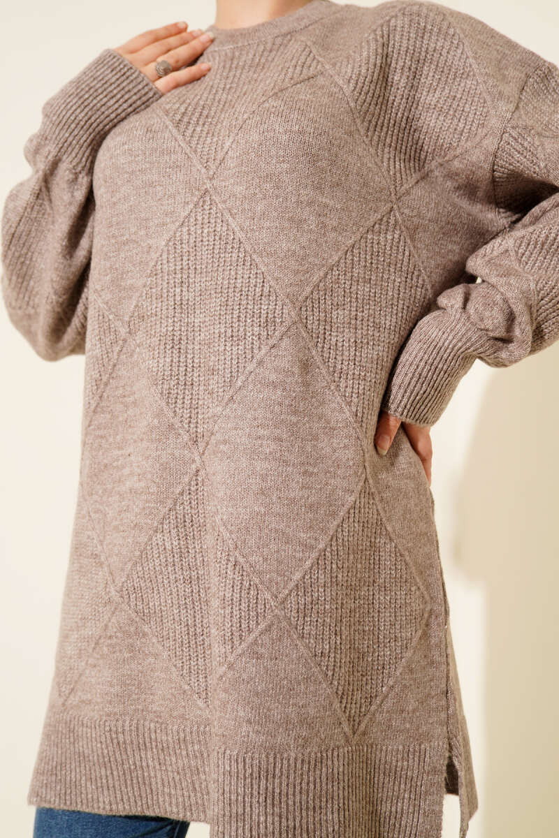 Soft Diamond-Embossed Tunic - Mink