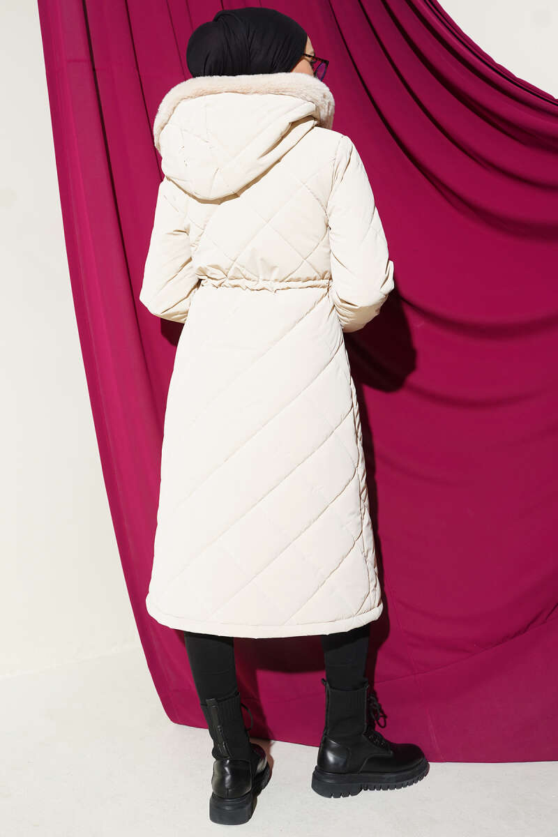 Hooded Diamond-Quilted Coat - Beige