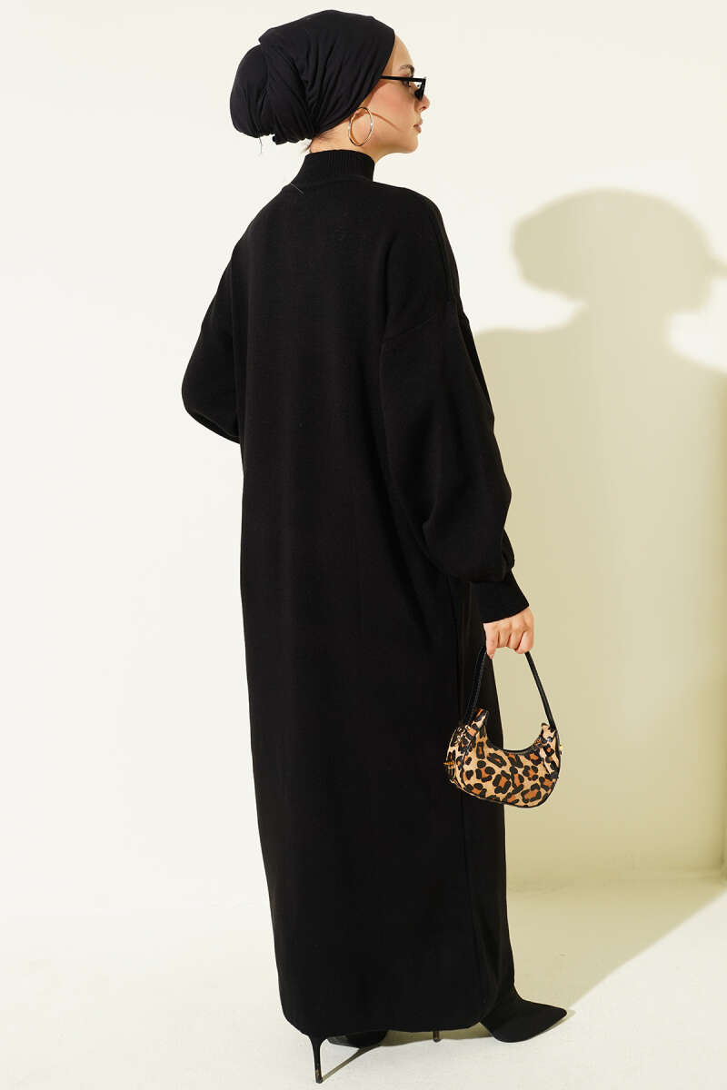Plain Turtleneck Knit Dress - Black