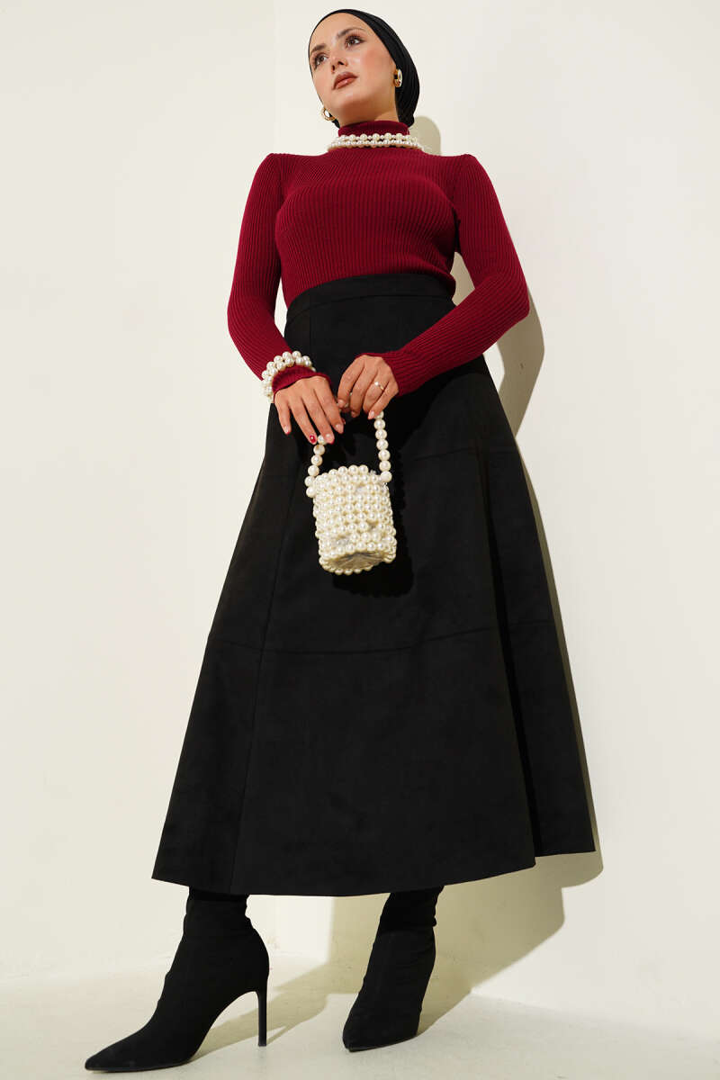 Turtleneck Knit Sweater with Thumbholes - Burgundy