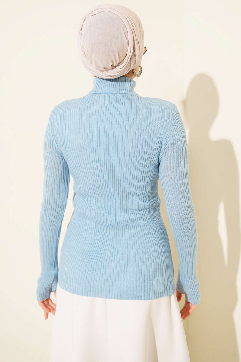 Turtleneck Knit Sweater with Thumbholes - Blue