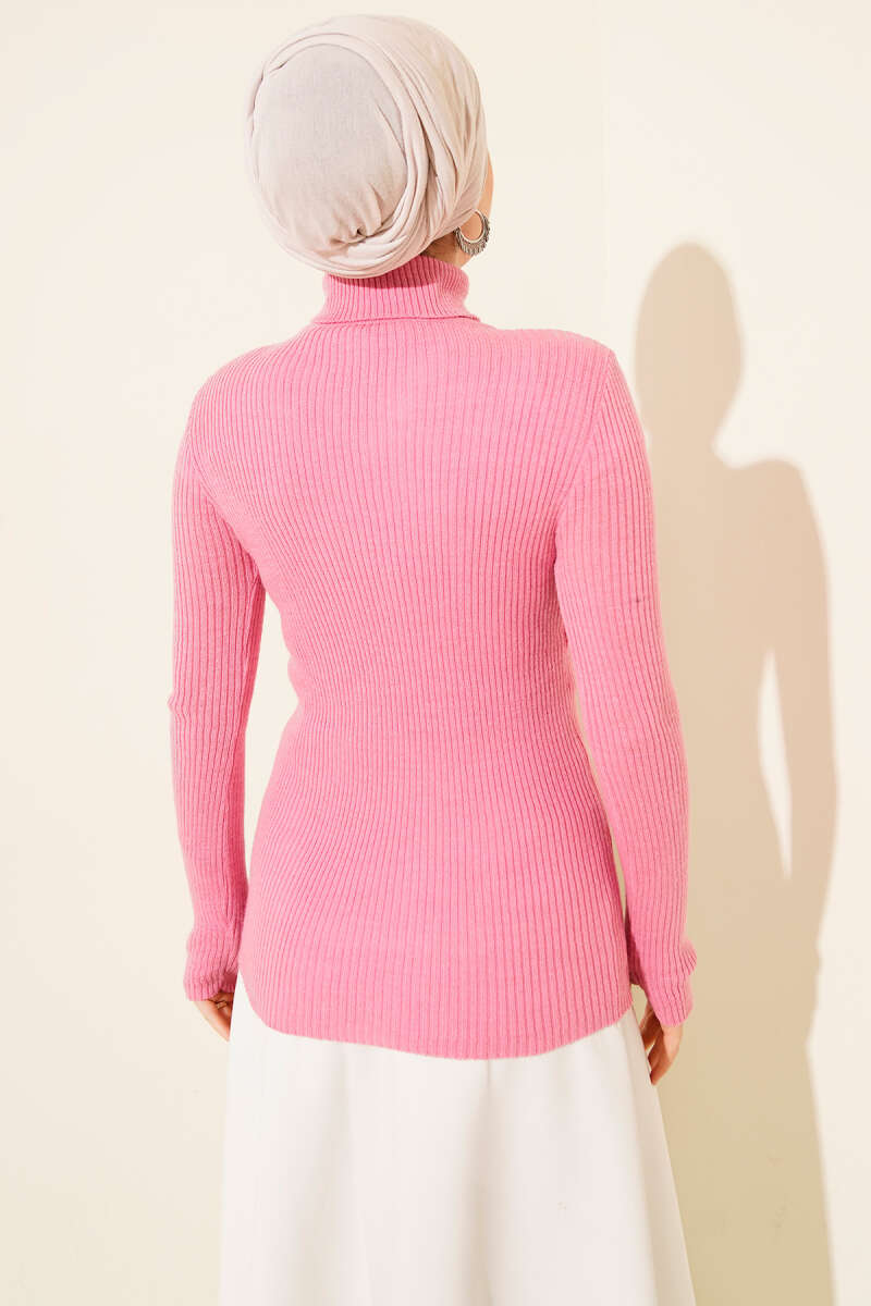 Turtleneck Knit Sweater with Thumbholes - Pink