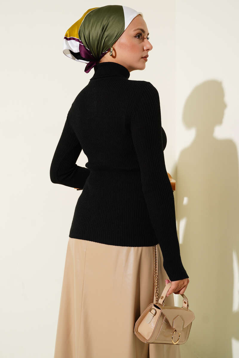 Turtleneck Knit Sweater with Thumbholes - Black