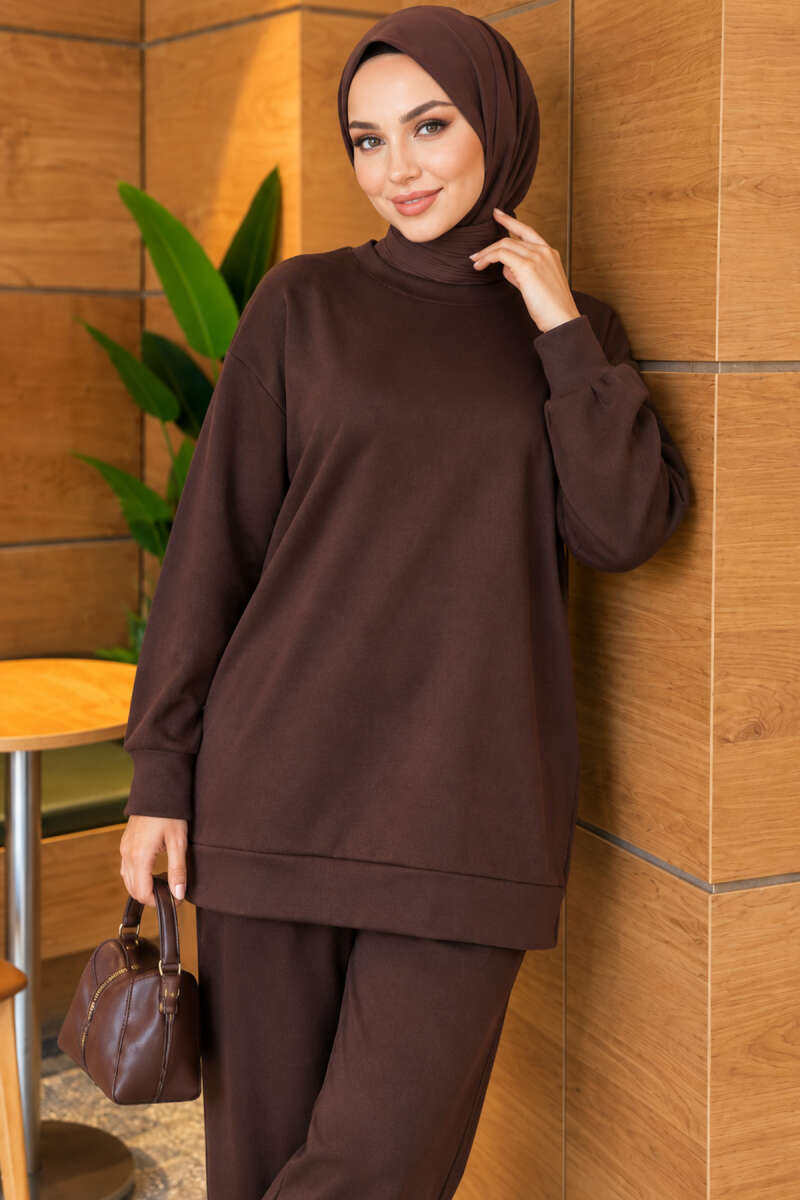Basic Crew-Neck Two-Piece Set - Brown