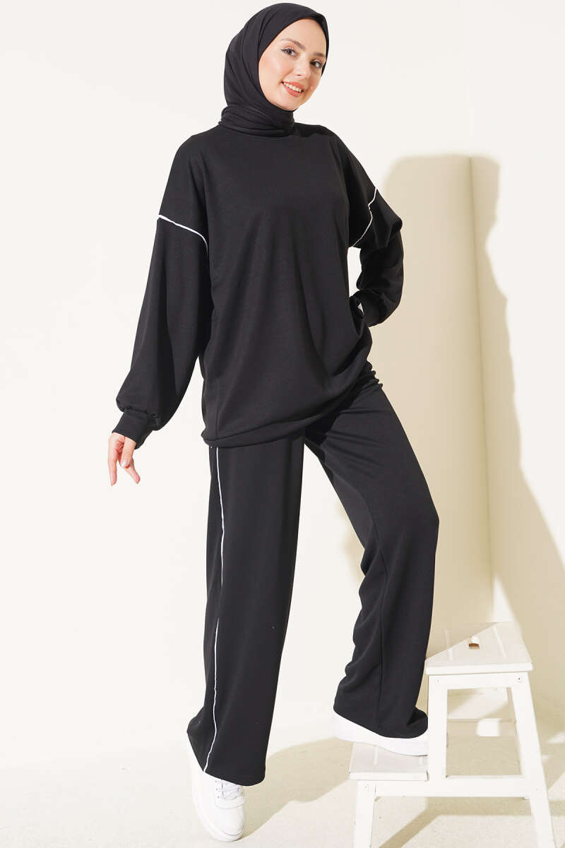 Basic Two-Piece Set with Piping - Black