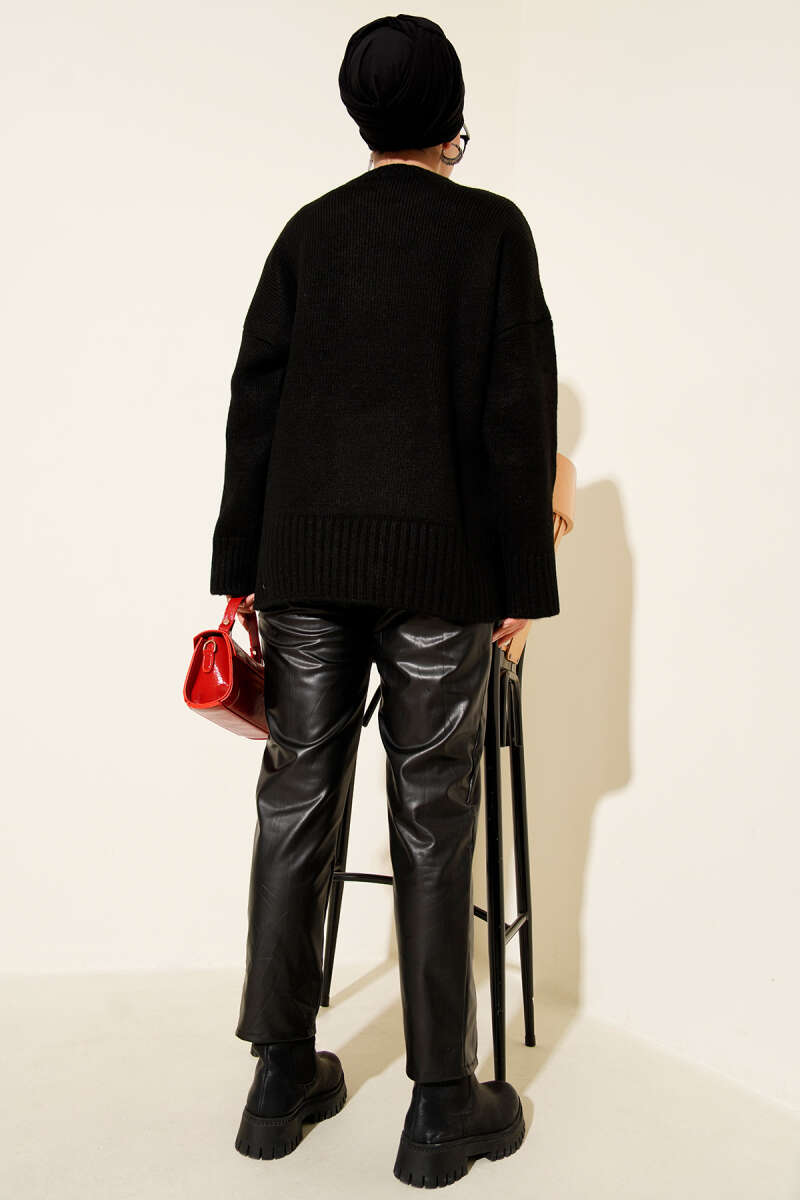 Basic Oversized Knit Tunic - Black
