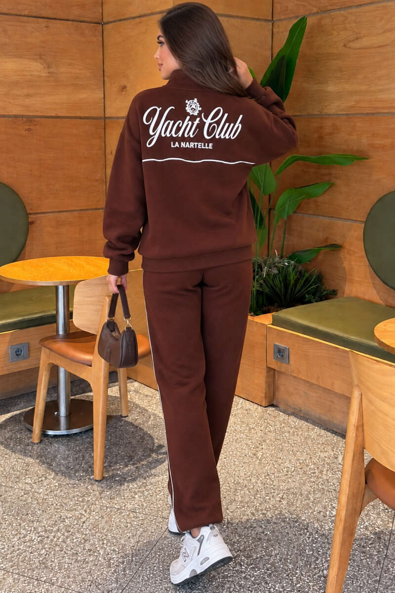Printed Three-Thread Two-Piece Set with Piping - Brown