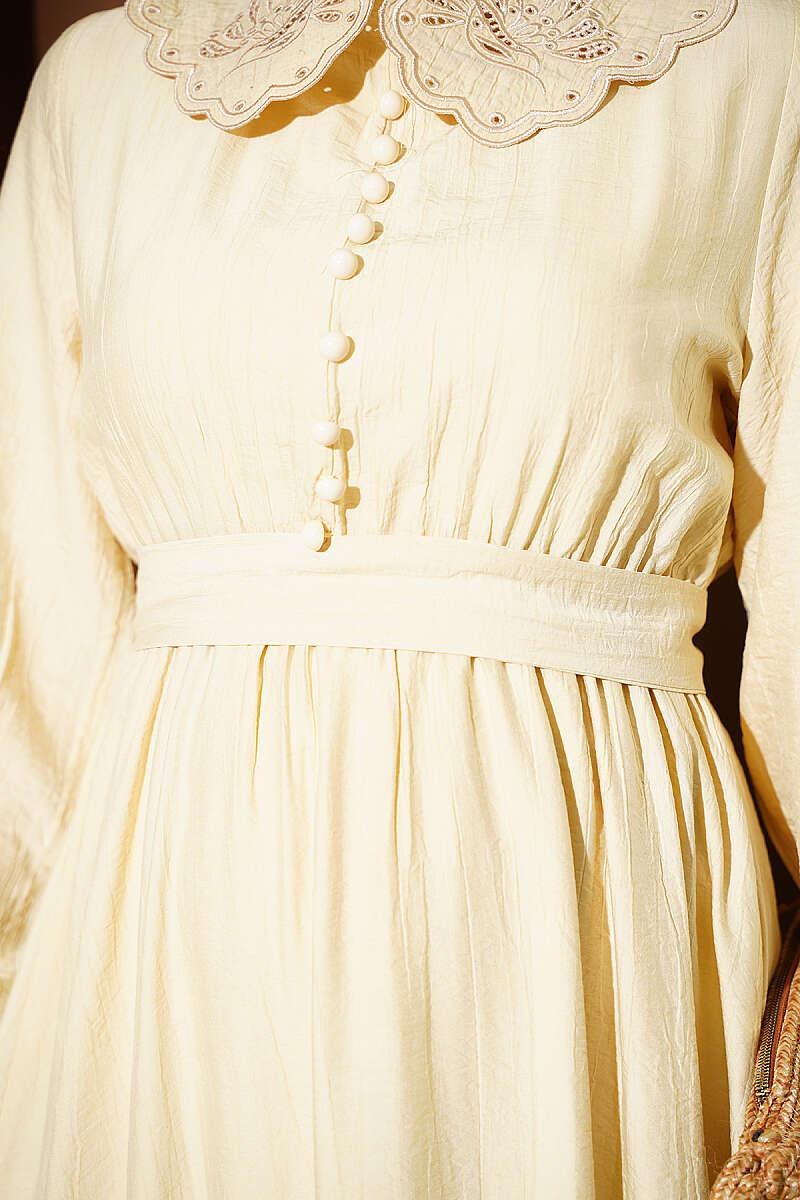 Dress with Peter Pan Collar and Elastic Cuffs - Beige