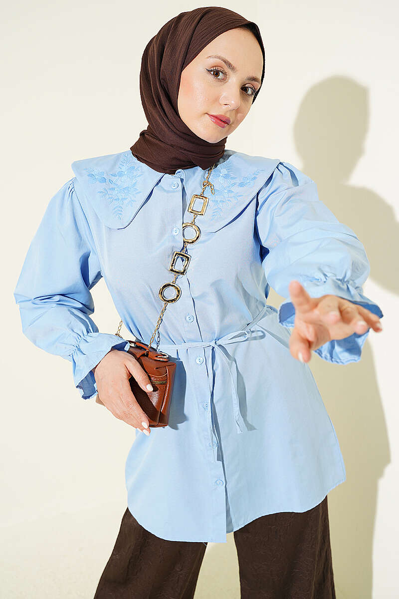 Embroidered Peter Pan Collar Shirt with Ties - Blue
