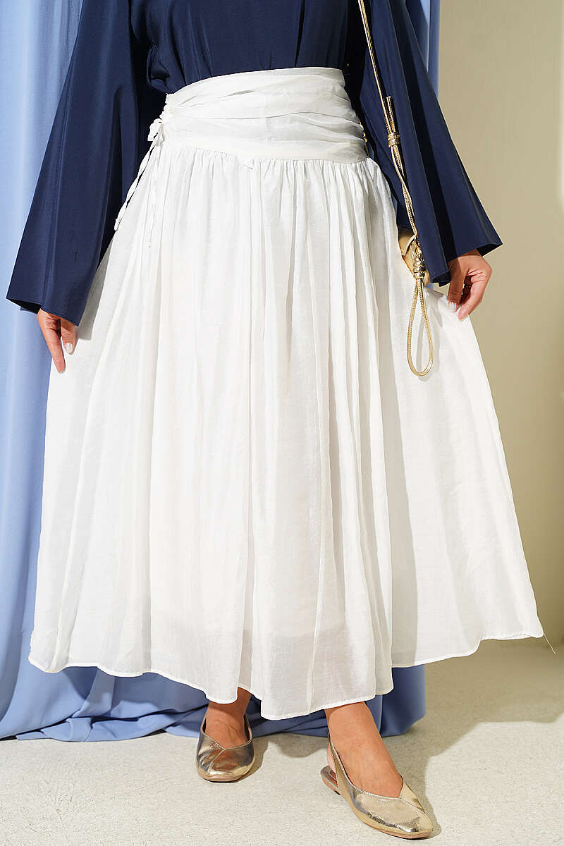 Skirt with Gathered Waist - White