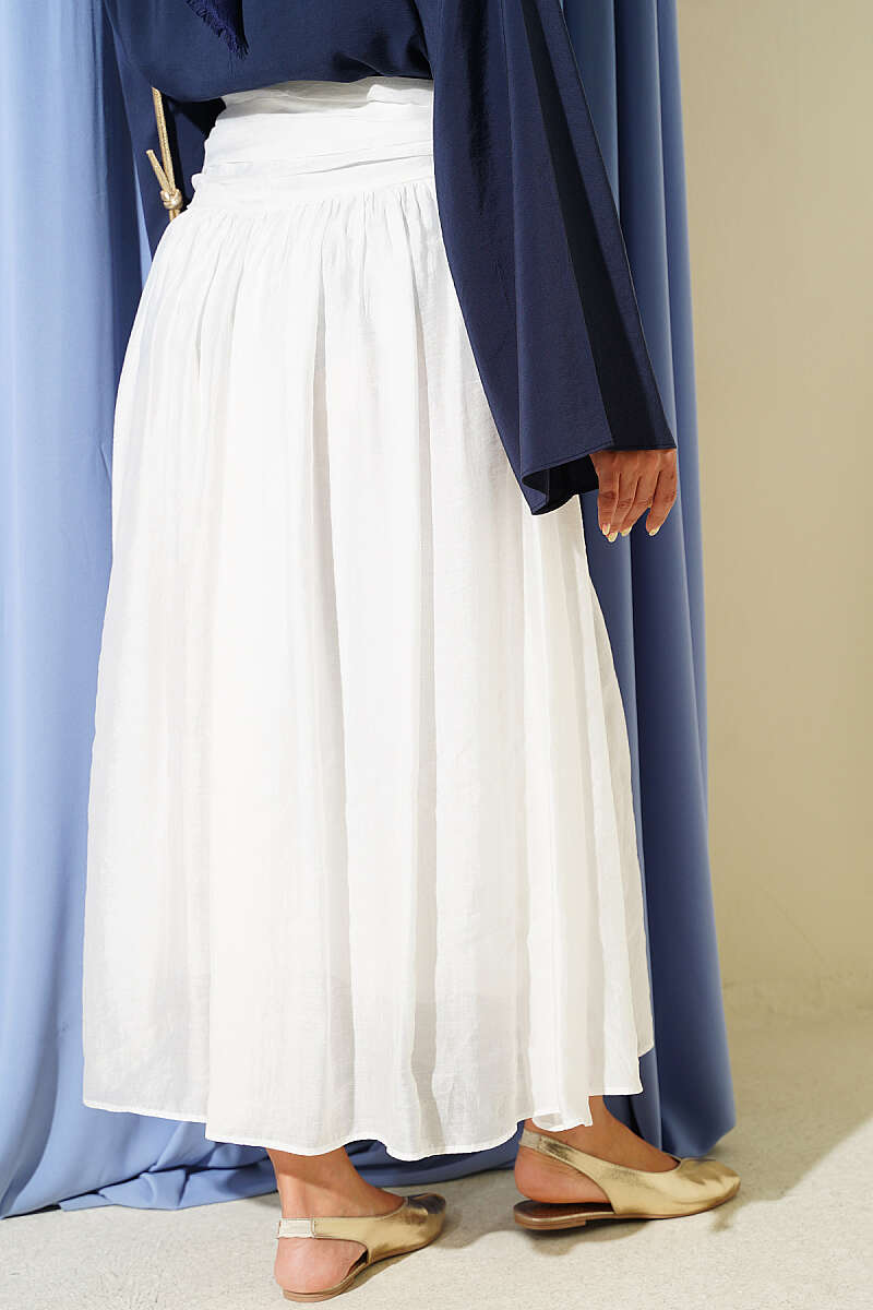 Skirt with Gathered Waist - White