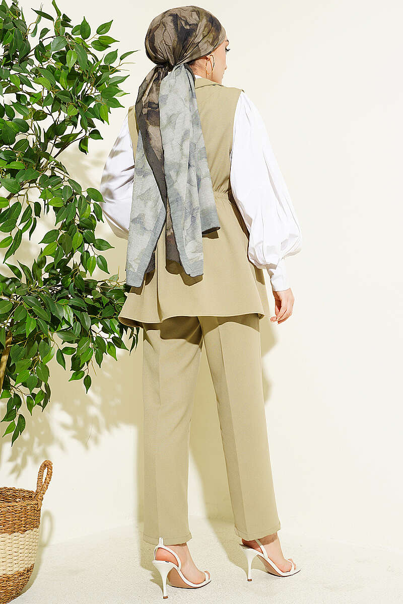Two-Piece Set with Vest and Gathered Waist - Almond Green