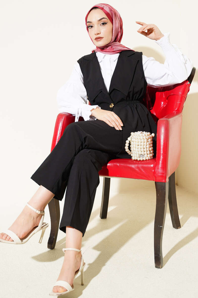 Two-Piece Set with Vest and Gathered Waist - Black