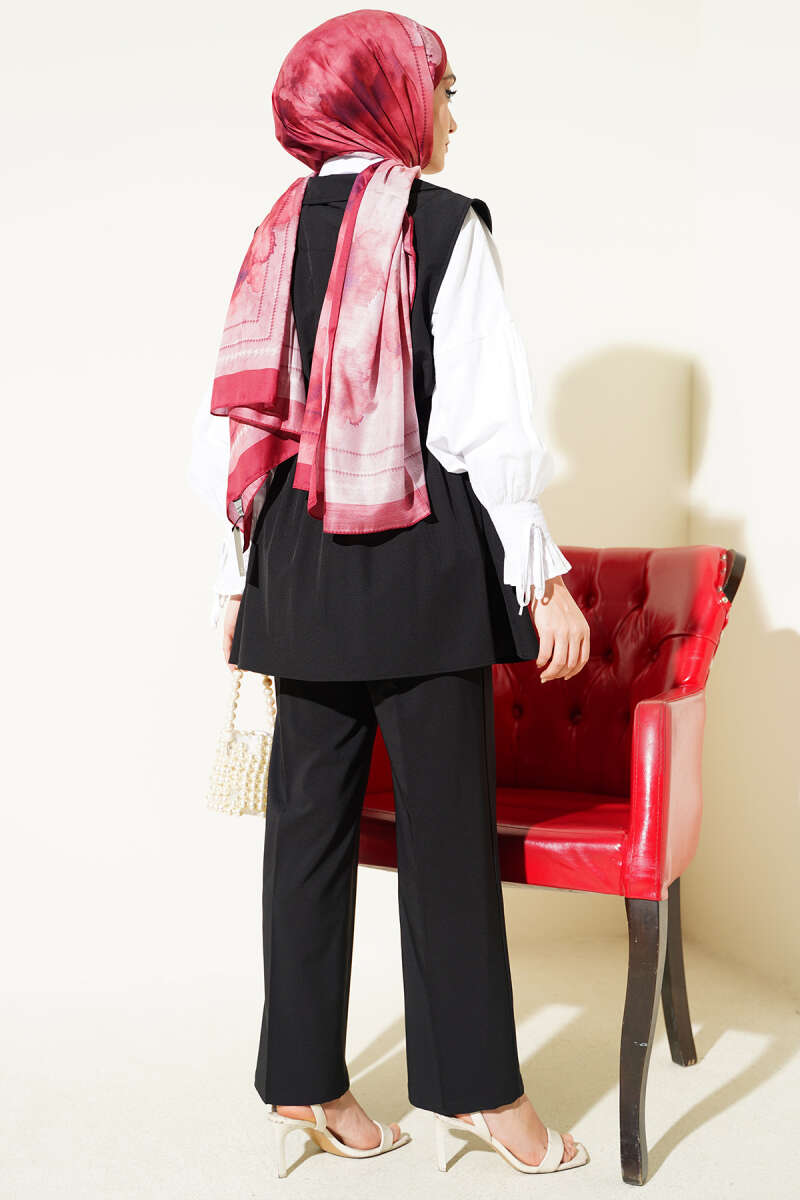 Two-Piece Set with Vest and Gathered Waist - Black