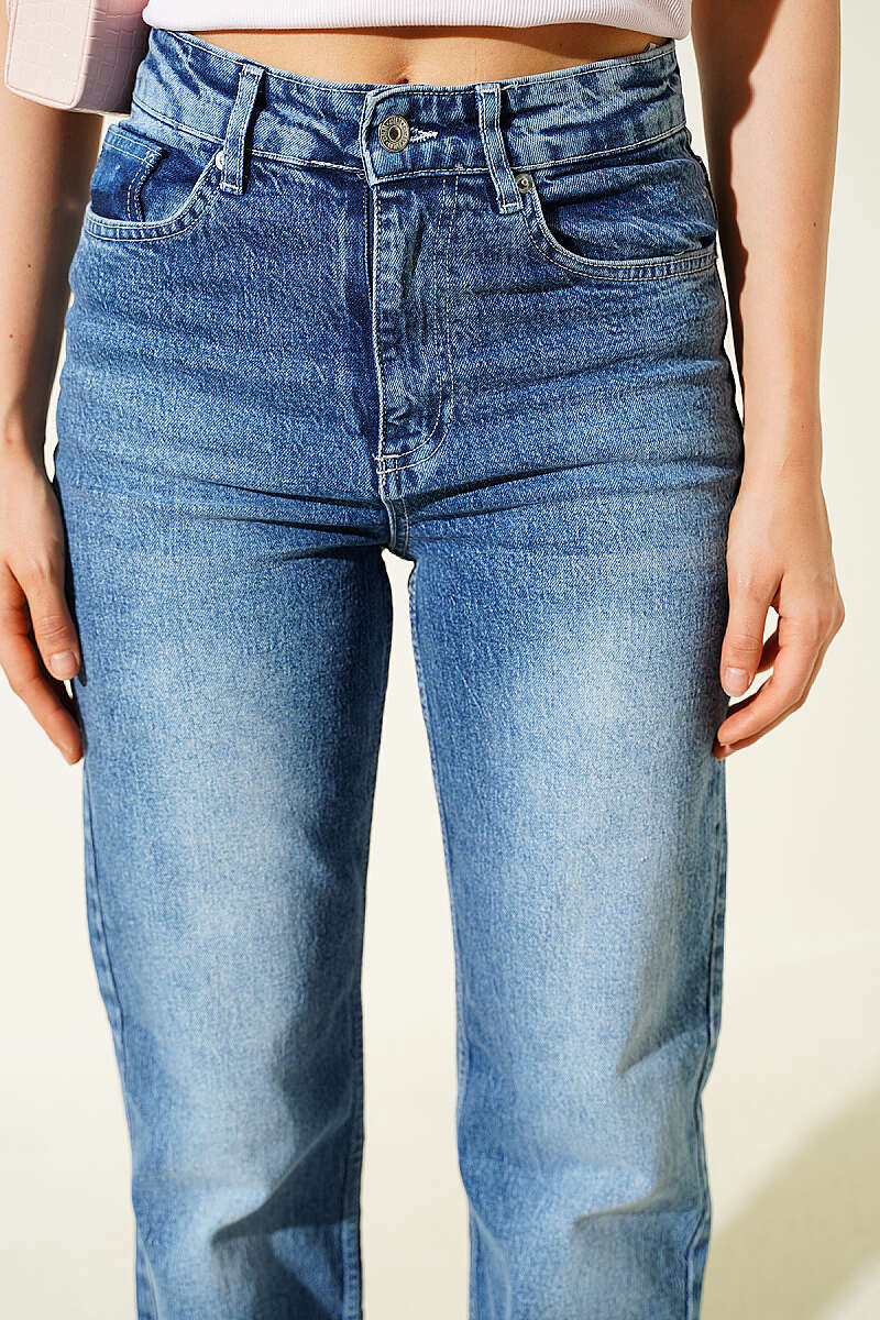 Straight-Leg Jeans with Button Waist - Denim Blue